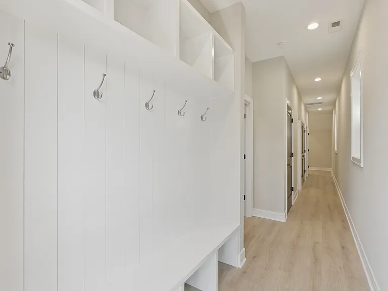 4932 S Champlain Ave #2 — Photo 16