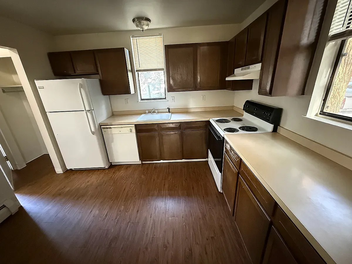 3540 Arthur Ct — Photo 3