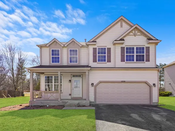 1098 Walker Ct, Antioch, IL 60002
