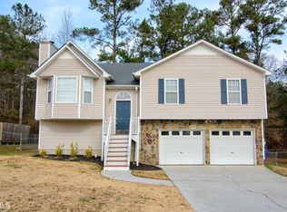 353 River Trace Dr, Villa Rica, GA 30180