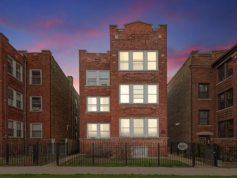 2056 W Birchwood Ave #2 — Photo 1