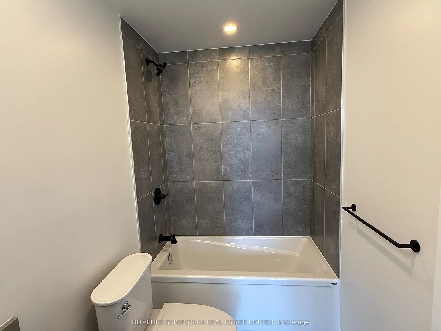 2 bed, $2,500 — Photo 2