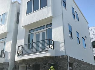 5703A Larkin St, Houston, TX 77007