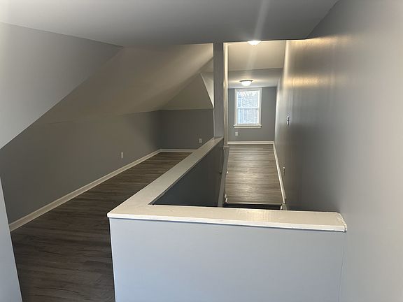 2nd image of 3932 Regent Ave Unit 1-2