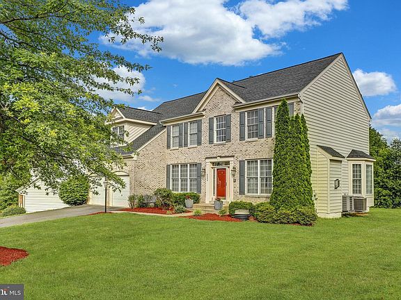 2nd image of 4200 Divided Sky Ct
