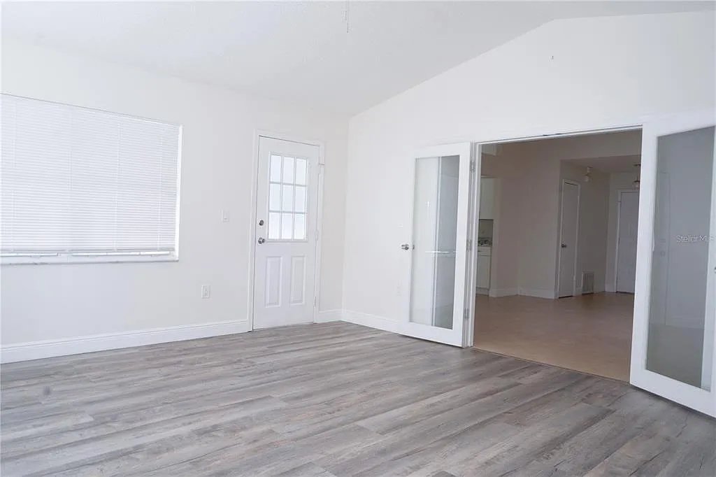 2 bed, 2.0 bath, 1662 sqft, $2,400 — Photo 4