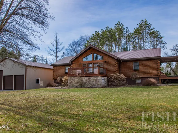 75 Flanagan Hill Rd, Trout Run, PA 17771