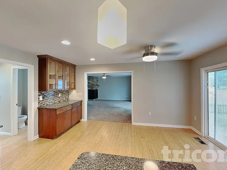 14661 W 142nd Ct — Photo 5