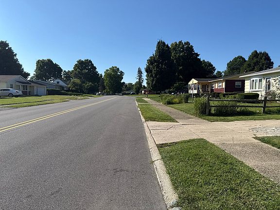 4th image of 4119 York Rd