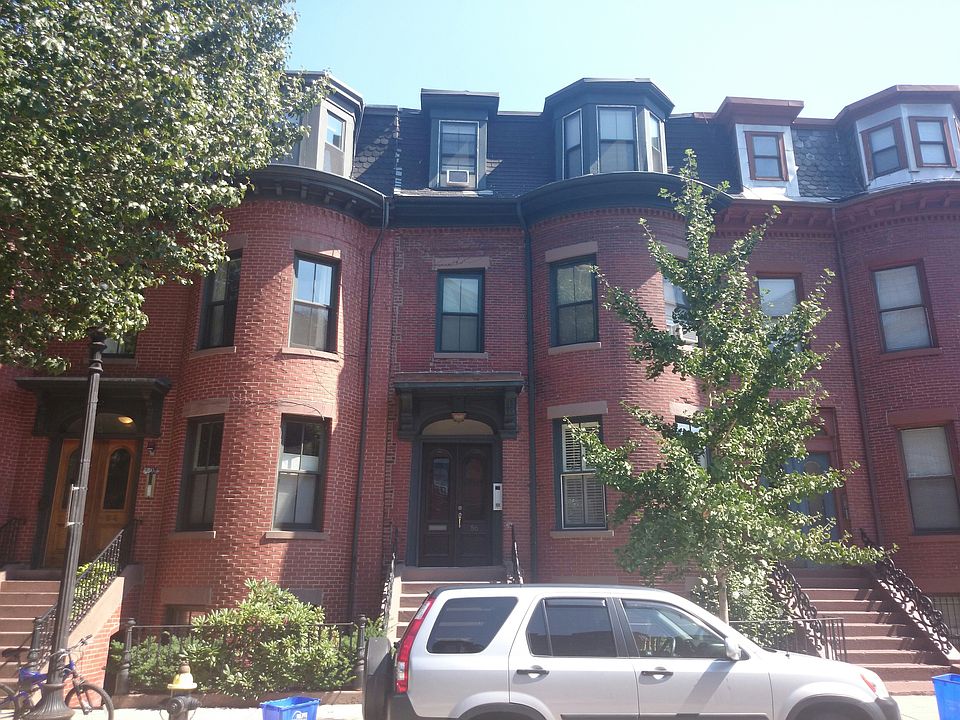 2nd image of 86 E Brookline St