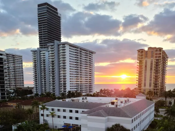 3113 S Ocean Dr APT 804, Hallandale, FL 33009