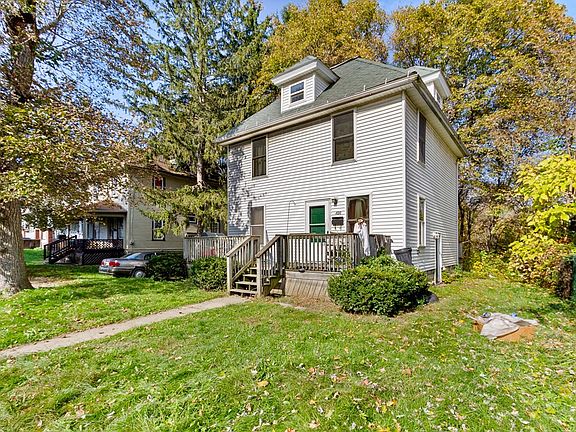 2nd image of 400 W 4th St