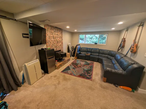 8523 126th Ave NE, Kirkland, WA 98033