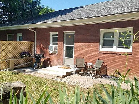 5th image of 645 Mulberry Ln