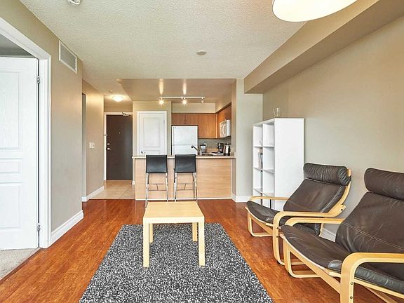 5th image of 1600 Charles St #1006