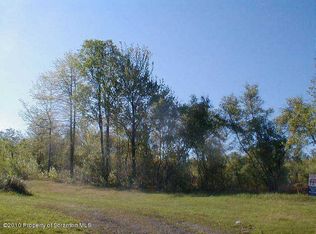 Laurel Rd, Mayfield, PA 18433