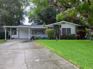 10474 Kumquat Ln, Seminole, FL 33772