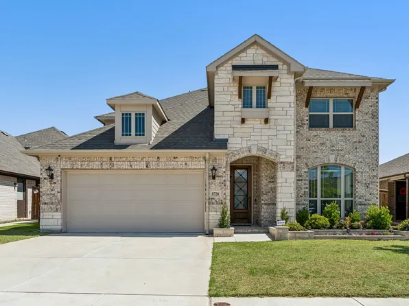 8720 Landergin Mesa Dr, Fort Worth, TX 76131
