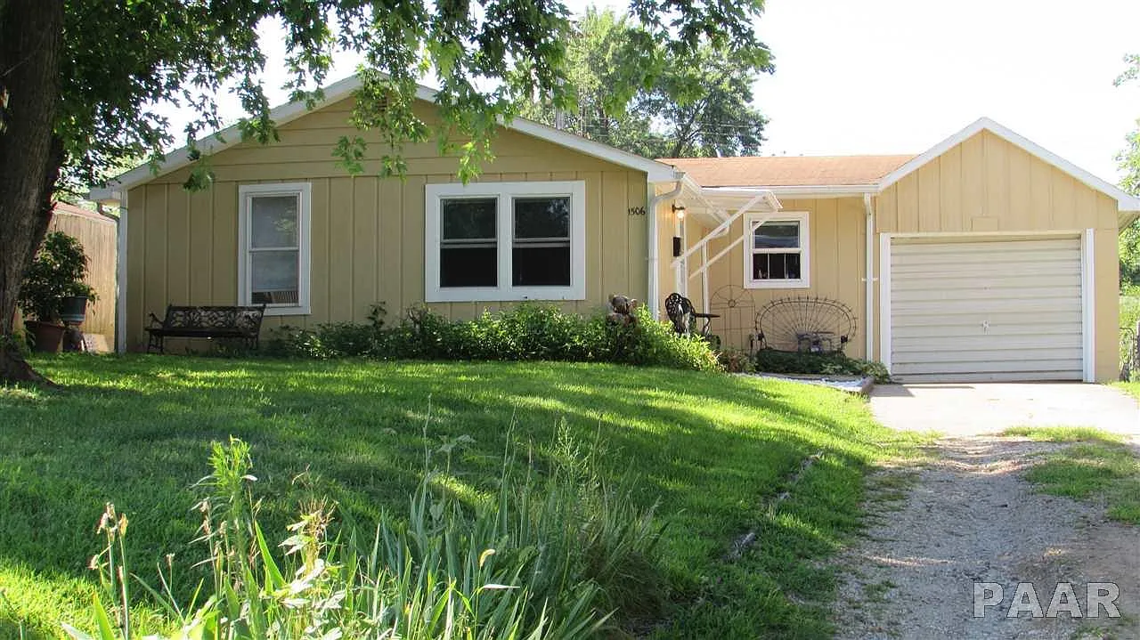 1506 Henry St photo 1