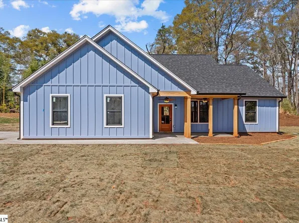 152 Duncan Chapel Rd, Greenville, SC 29617