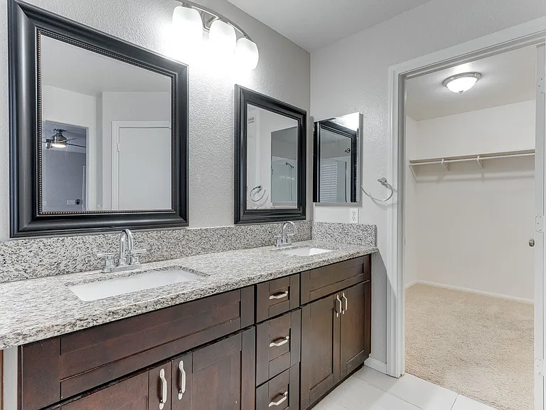 860 Viento Del Montagna Ave — Photo 31