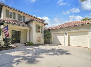 2521 Vineyard Ln, Miramar Beach, FL 32550