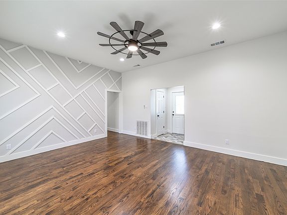 4th image of 1191 Cartwright Ln
