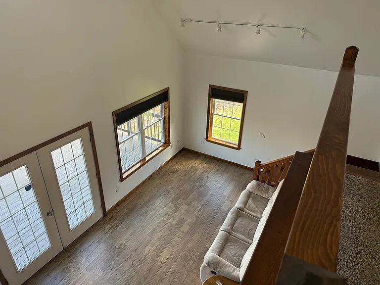 255 Drake Hill Rd — Photo 8