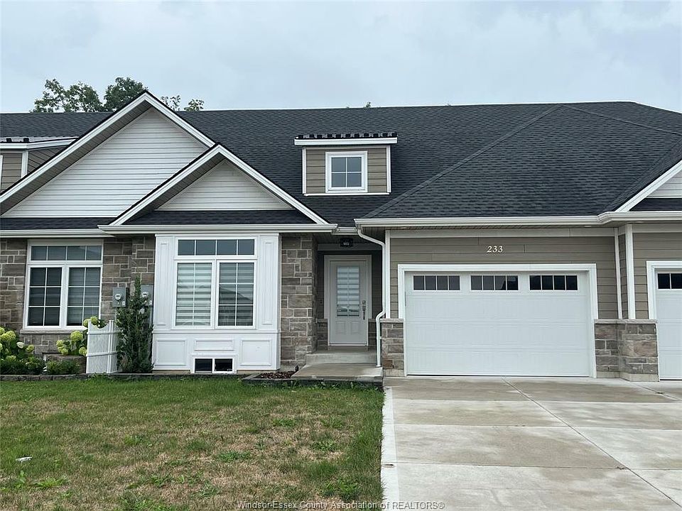 1st image of 233 Livingstone Cres