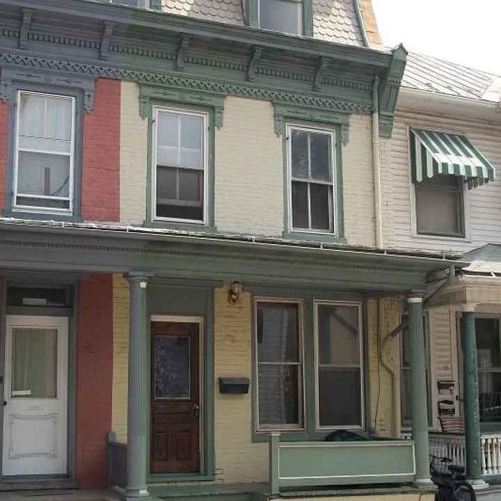 54 N 2nd St
