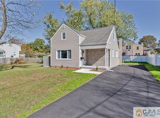 1027 Smith St, Piscataway, NJ 08854