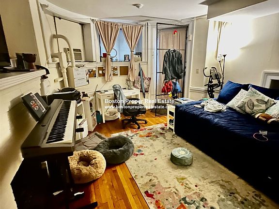 464 Beacon #BF Boston - Back Bay Unit Photo 3