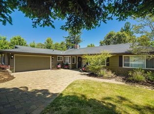 6 Graceland Ln, San Carlos, CA 94070