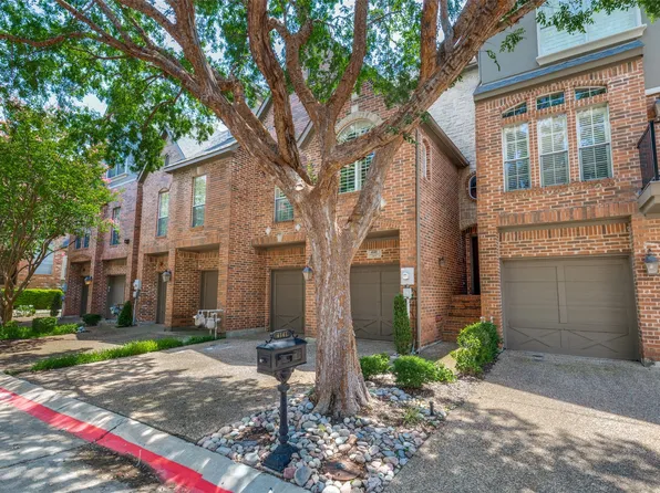 4141 Towne Green Cir, Addison, TX 75001