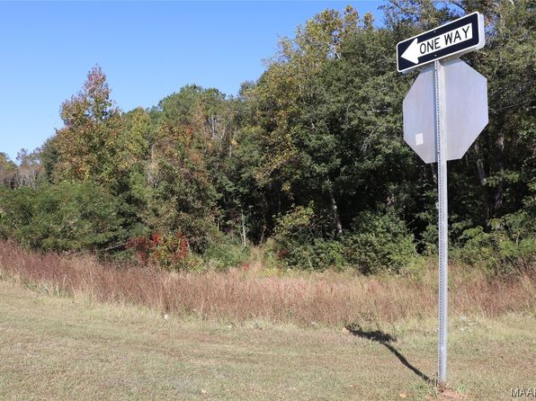 E Park Ave, Enterprise, AL 36330