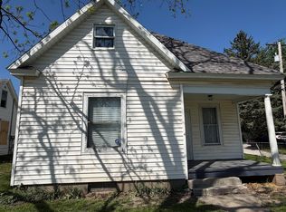 4 Tilman Ave, Danville, IL 61832