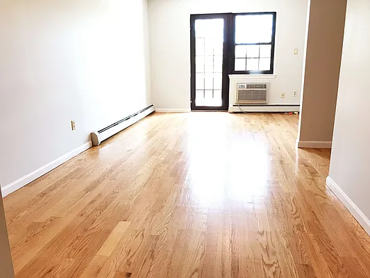 Rented by NY Space Finders Inc. | media 38