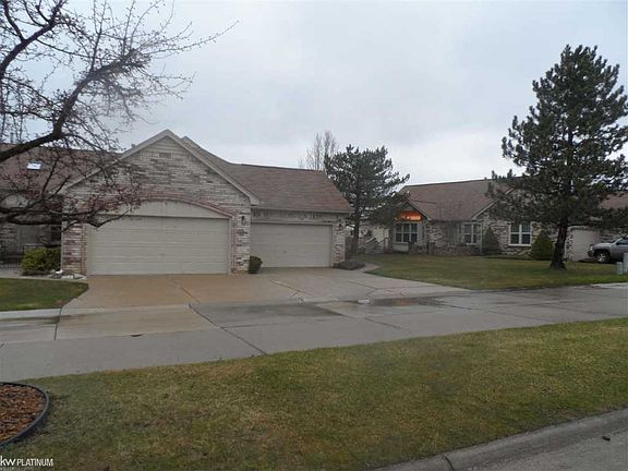 3rd image of 43509 River Bend Blvd