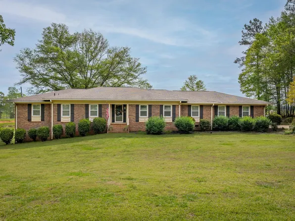 150 Dean Dr, Laurens, SC 29360