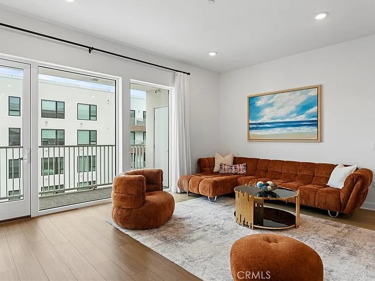2602 Rivington — Photo 2
