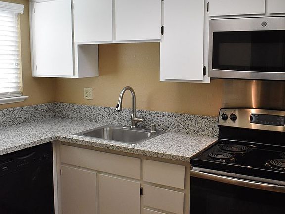 4th image of 142 Arcadia Dr