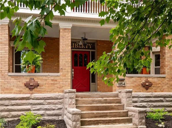 1854 W 48th St #A, Cleveland, OH 44102