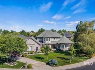 529 W Bayhill Dr, Nampa, ID 83686