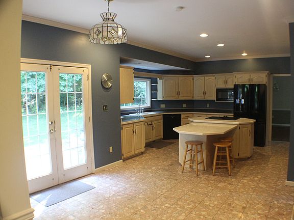 Looking into kitchen from family room