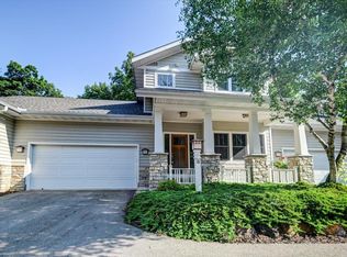 18 Glen Arbor Way, Fitchburg, WI 53711