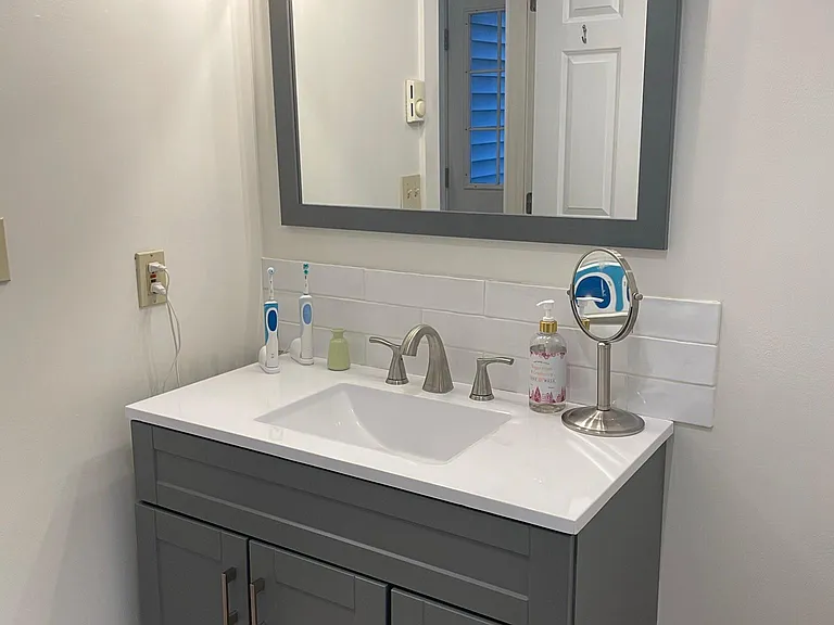 17 W Main St #17A — Photo 15