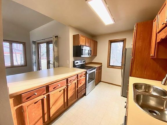 Kitchen 1.a