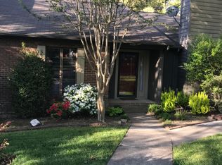 169 Clancy Cir, Cary, NC 27511