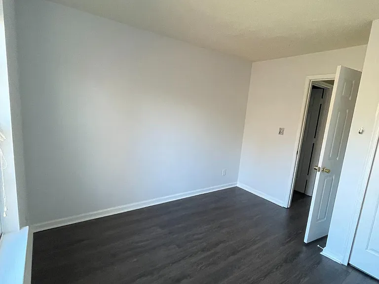 313 Stafford Mews Ln — Photo 14