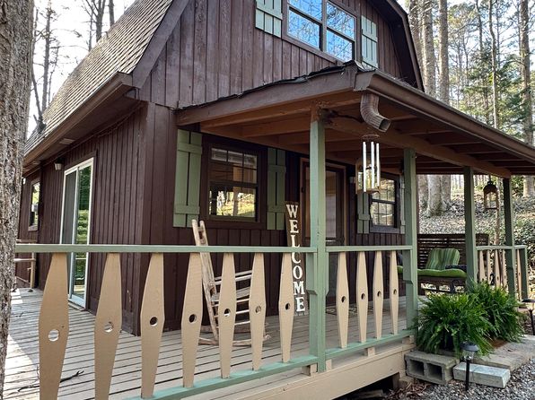 (undisclosed Address)